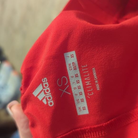 Adidas extra small climate shorts bright red - Picture 3 of 3